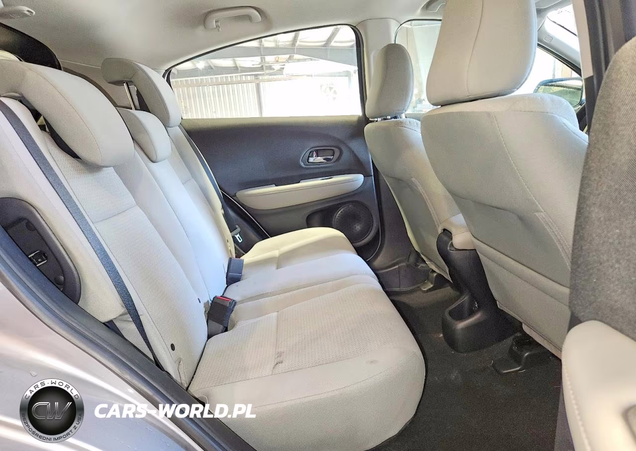 2020 Honda Hr-V Lx VIN:3CZRU6H38LG700257 - 11