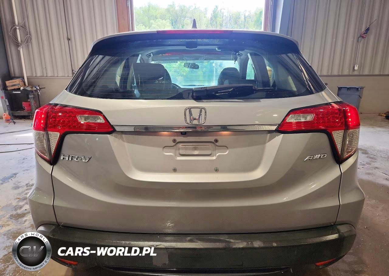 2020 Honda Hr-V Lx VIN:3CZRU6H38LG700257 - 6