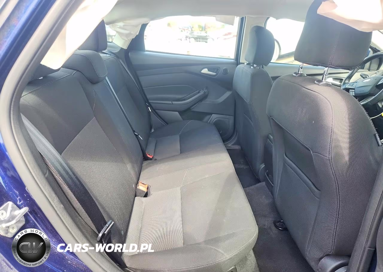 2017 Ford Focus Sel VIN:1FADP3H25HL229150 - 10