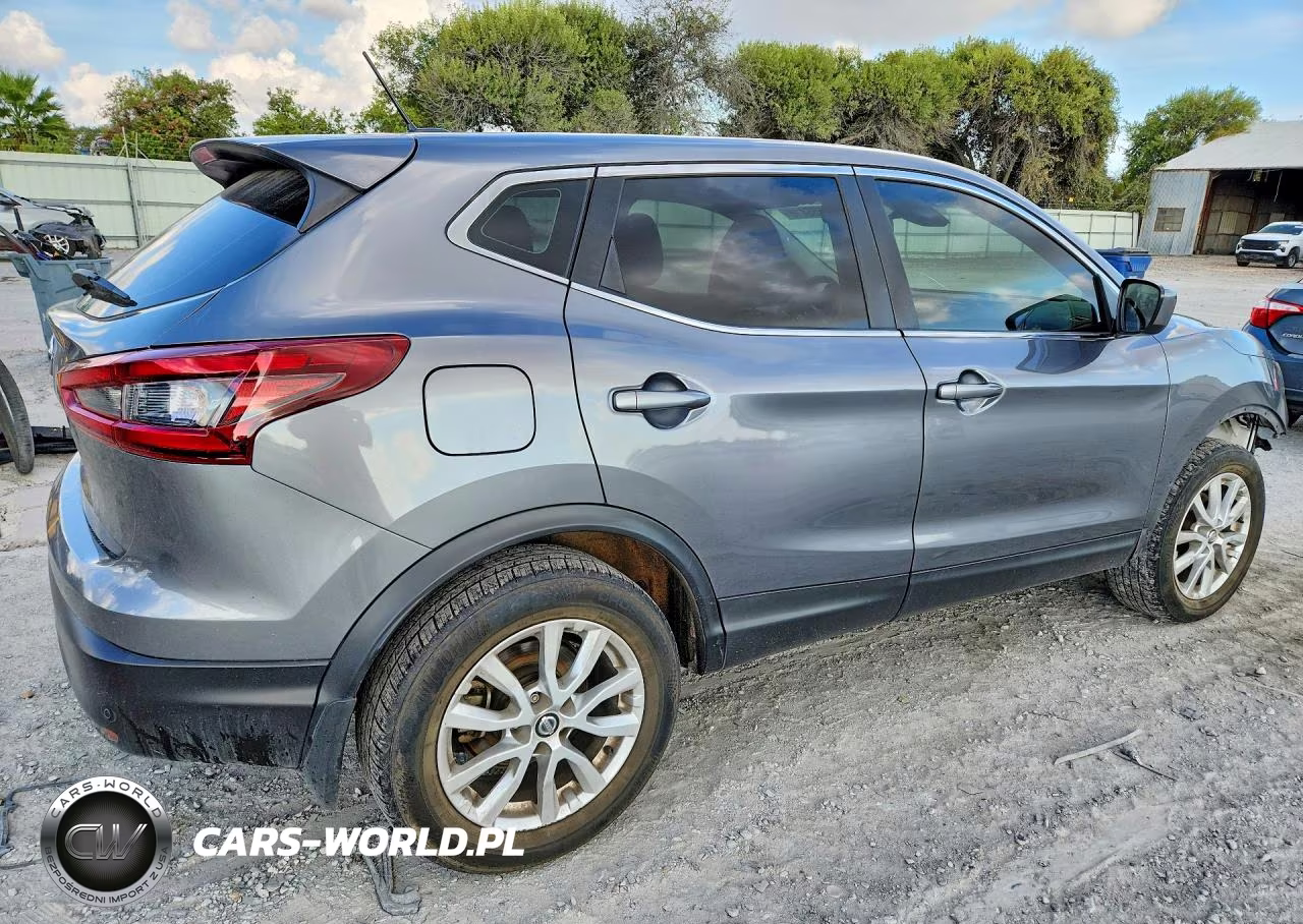 2021 Nissan Rogue Sport S VIN:JN1BJ1AV3MW573132 - 3