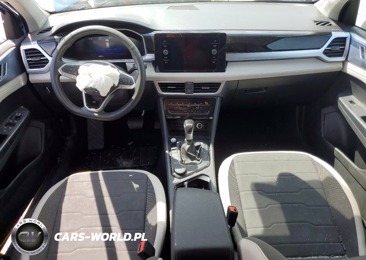 2026 Volkswagen Taos Se VIN:3VVUC7B2XTM024714 - 8