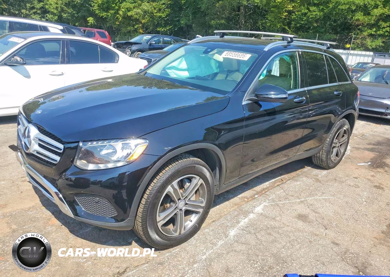2017 Mercedes-Benz Glc 300 4Matic – zdjęcie 1 z 13