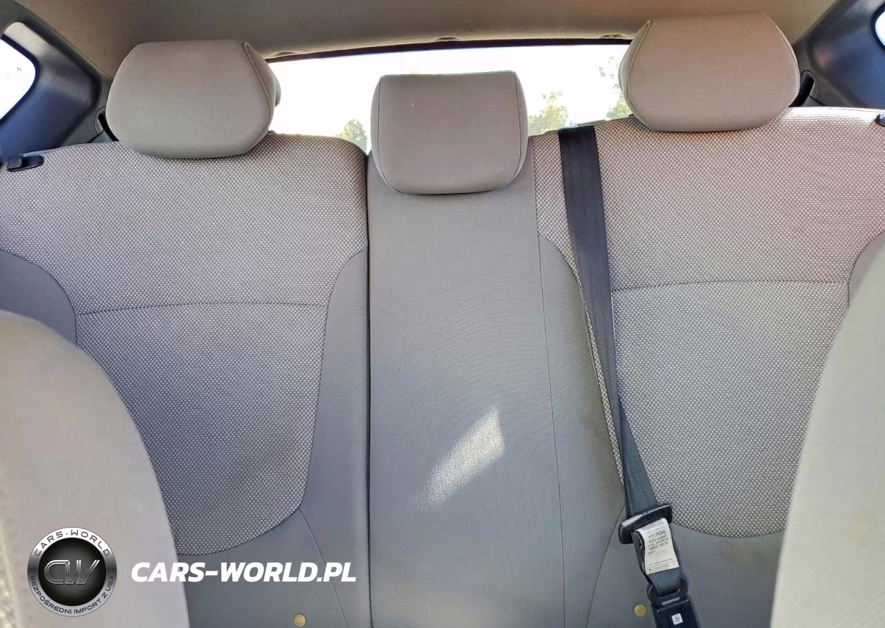2014 Hyundai Accent Gs VIN:KMHCT5AE6EU162531 - 10