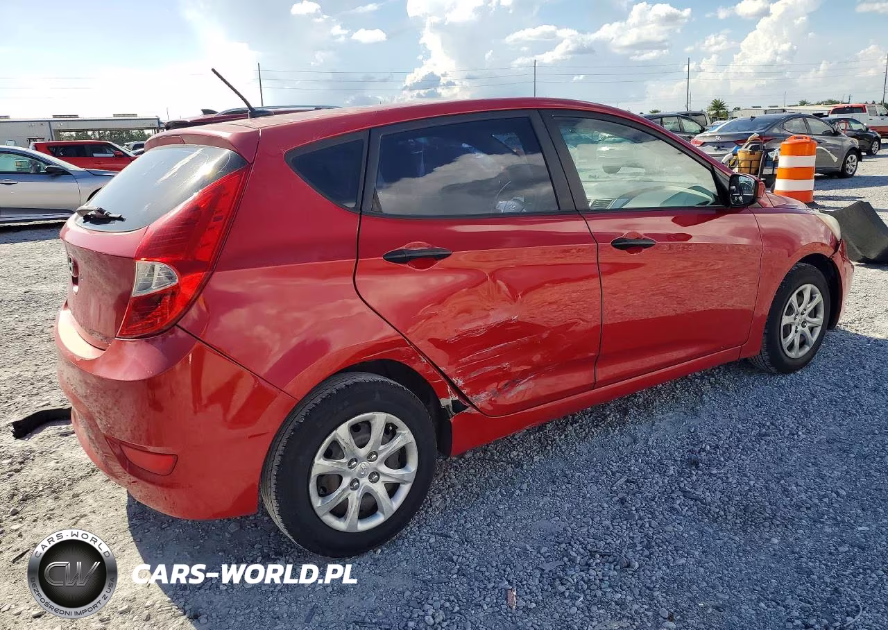 2014 Hyundai Accent Gs VIN:KMHCT5AE6EU162531 - 3