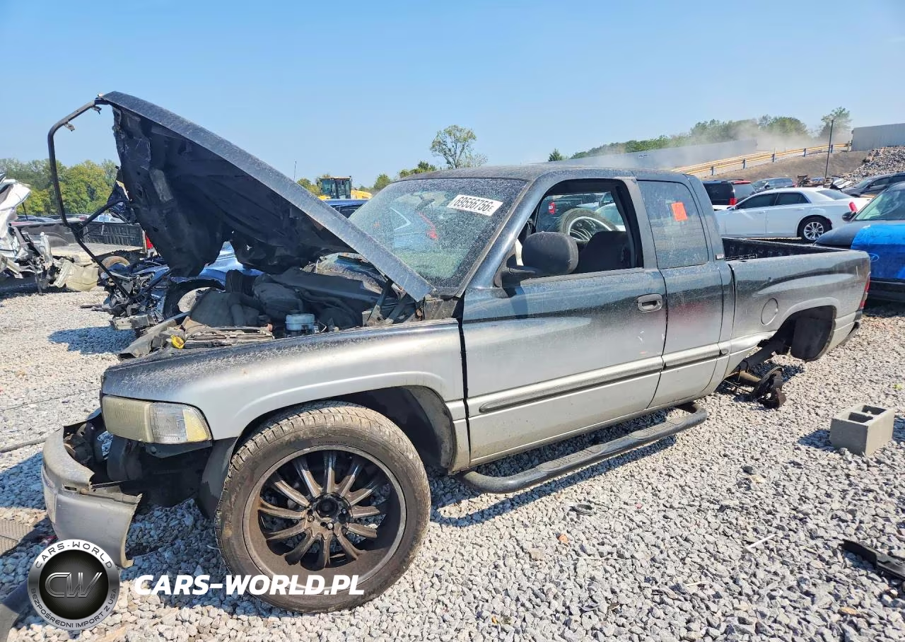 2000 Dodge Ram 1500 VIN:3B7HC13Z8YG142873 - 1