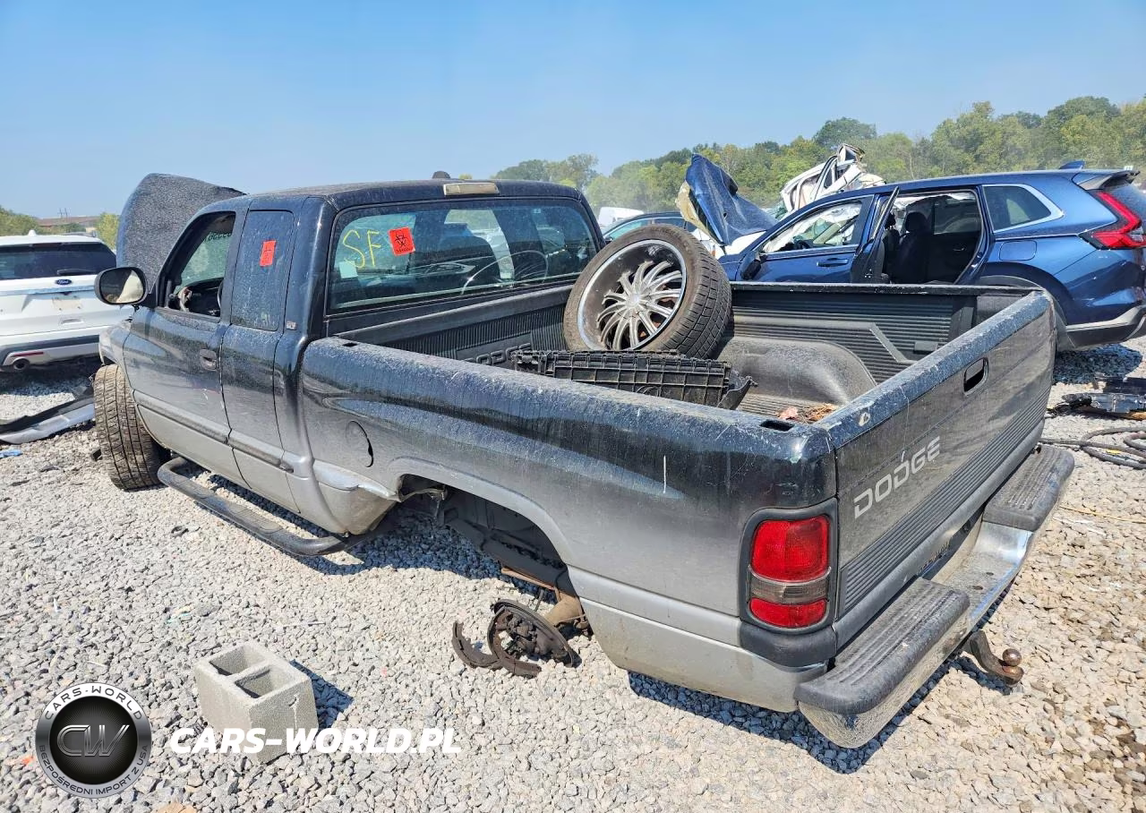 2000 Dodge Ram 1500 VIN:3B7HC13Z8YG142873 - 2