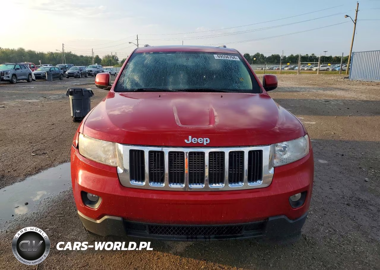 2011 Jeep Grand Cherokee Laredo VIN:1J4RR4GG5BC678049 - 5