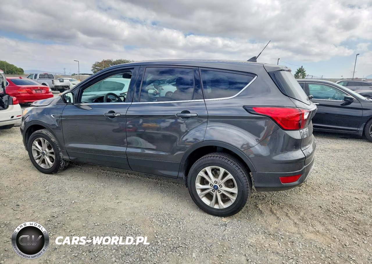 2019 Ford Escape Se VIN:1FMCU0GD2KUB04927 - 2