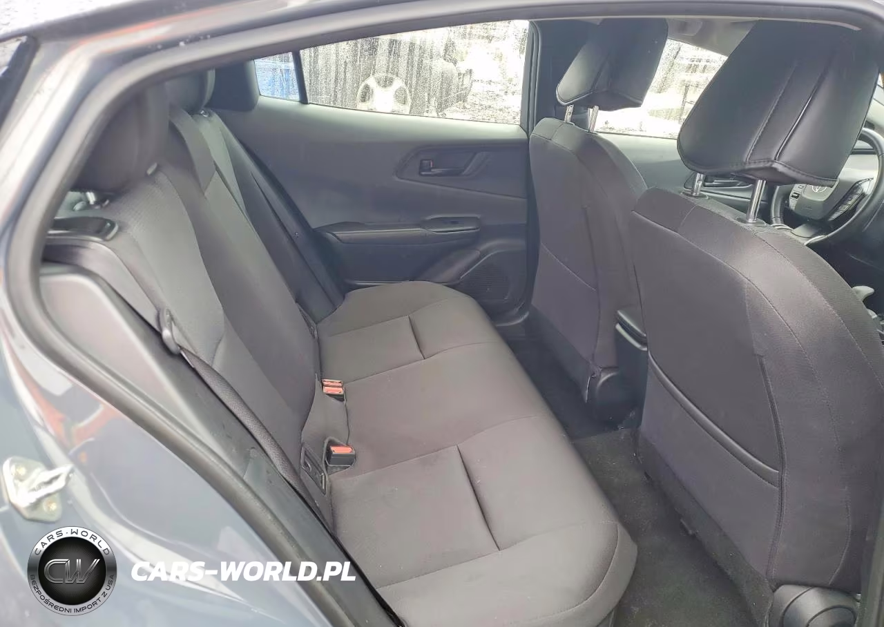 2024 Toyota Prius Le VIN:JTDACAAU5R3047149 - 10