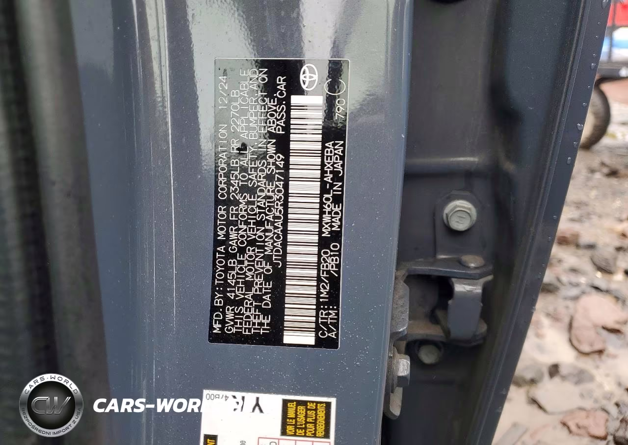2024 Toyota Prius Le VIN:JTDACAAU5R3047149 - 12