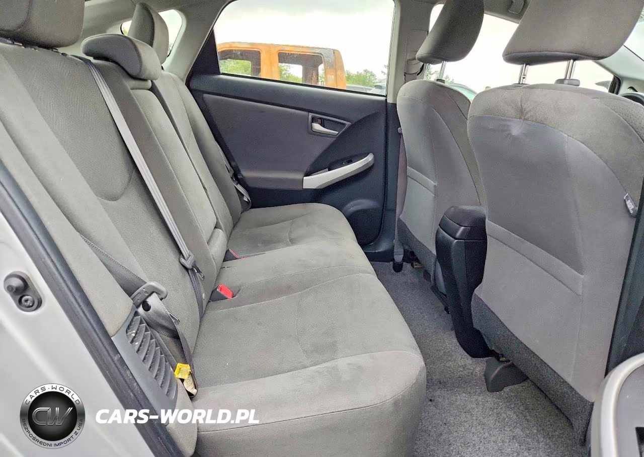 2014 Toyota Prius Plug-In Hybrid Base VIN:JTDKN3DP3E3059150 - 10