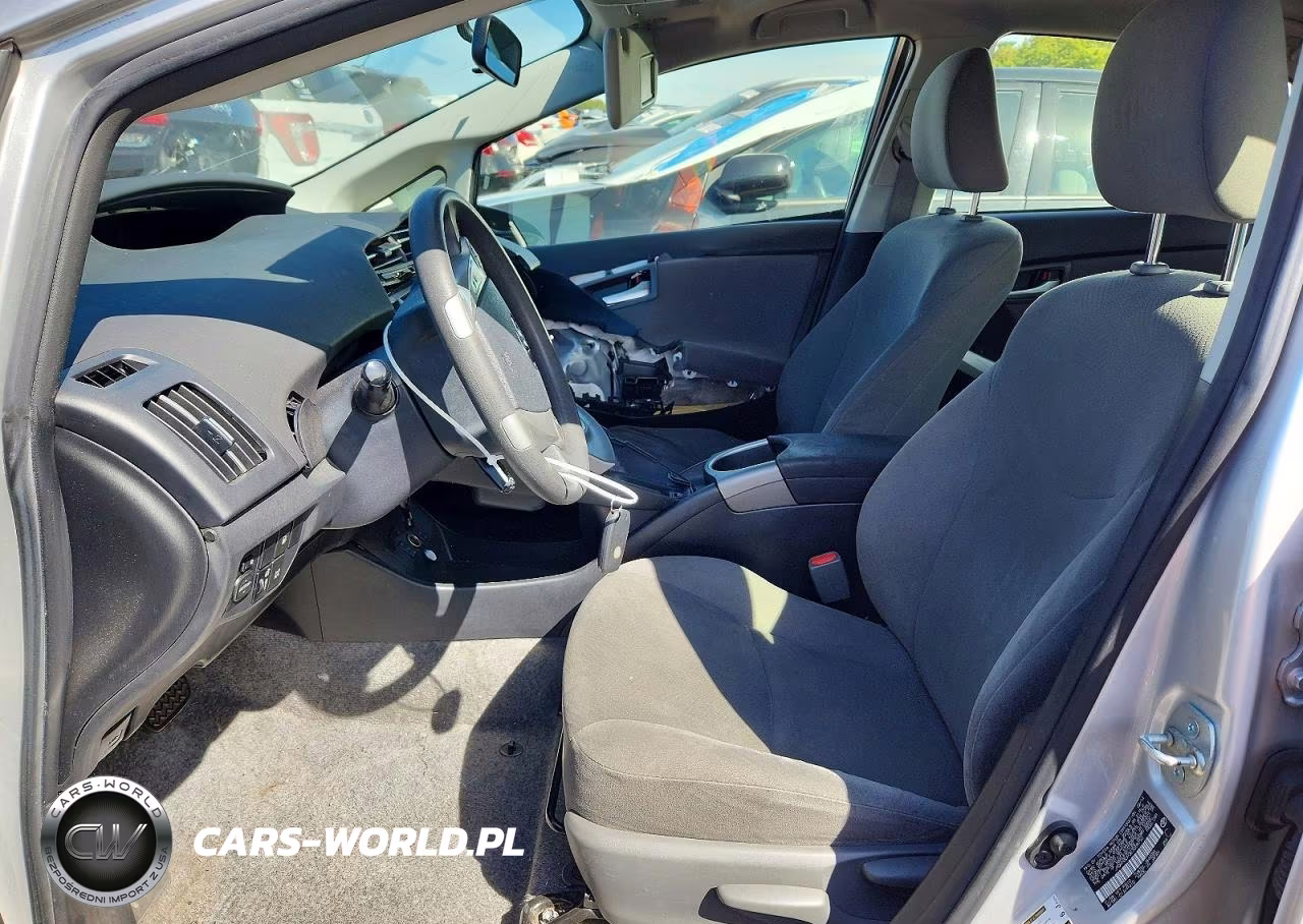 2014 Toyota Prius Plug-In Hybrid Base VIN:JTDKN3DP3E3059150 - 7