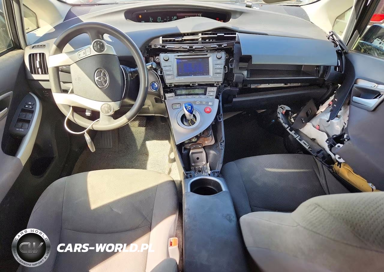 2014 Toyota Prius Plug-In Hybrid Base VIN:JTDKN3DP3E3059150 - 8