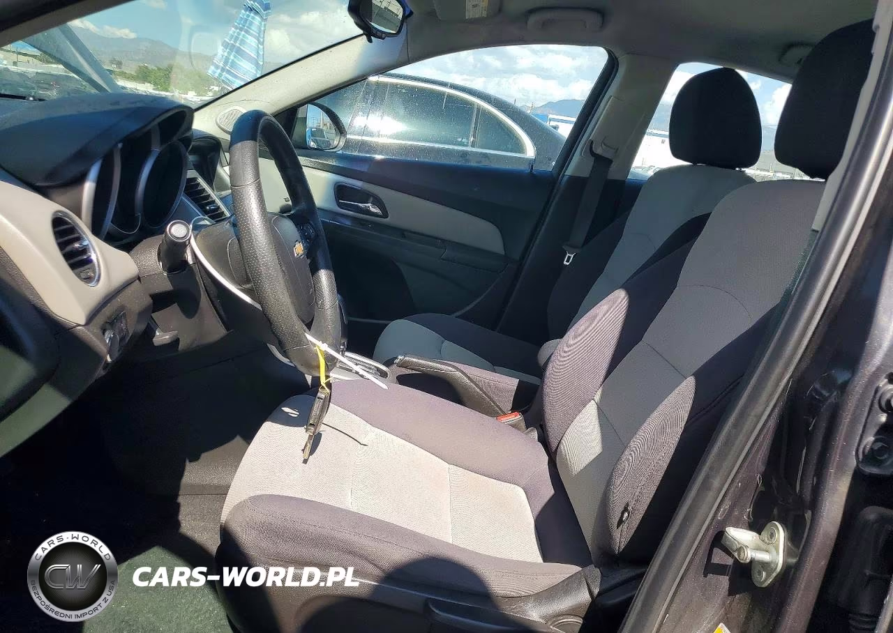 2014 Chevrolet Cruze Ls VIN:1G1PA5SG1E7146885 - 7