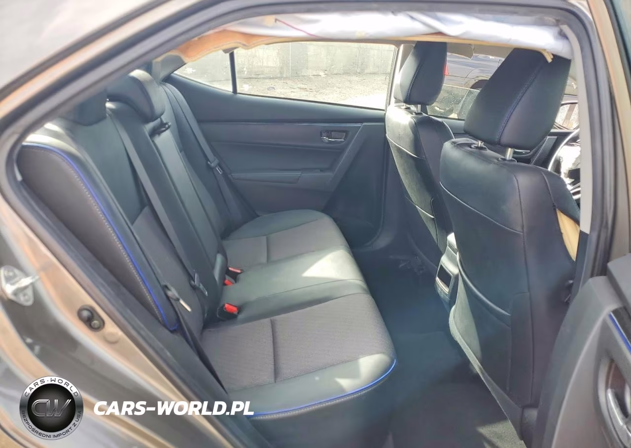 2019 Toyota Corolla Se VIN:2T1BURHE7KC133588 - 10