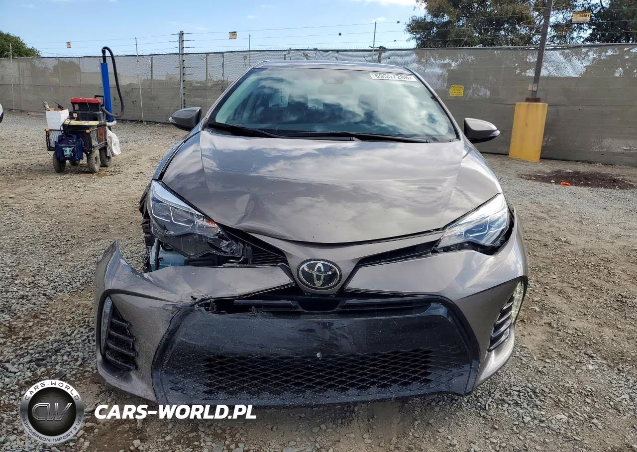 2019 Toyota Corolla Se VIN:2T1BURHE7KC133588 - 5