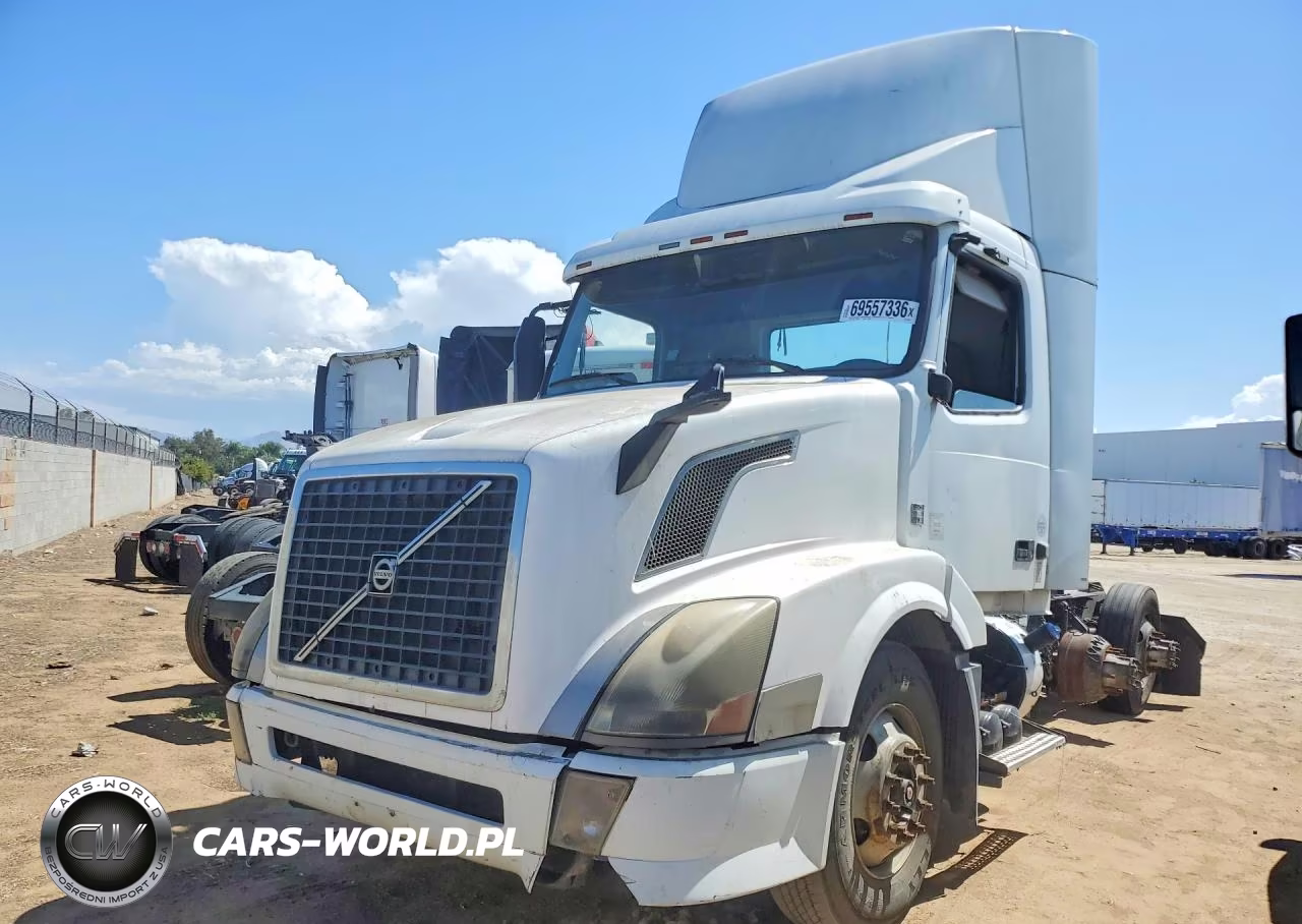 2013 Volvo Vnl Semi Truck VIN:4V4NC9EG1DN564048 - 1