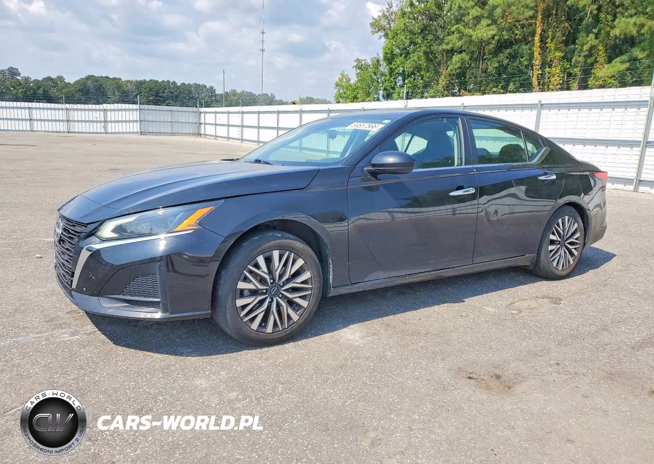 2023 Nissan Altima Sv – zdjęcie 1 z 12