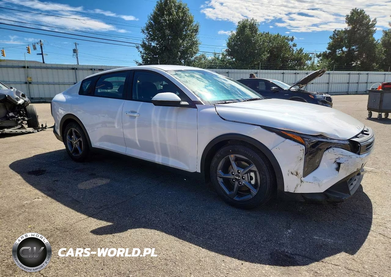 2026 Kia K4 Lxs VIN:3KPFT4DE9TE358448 - 4