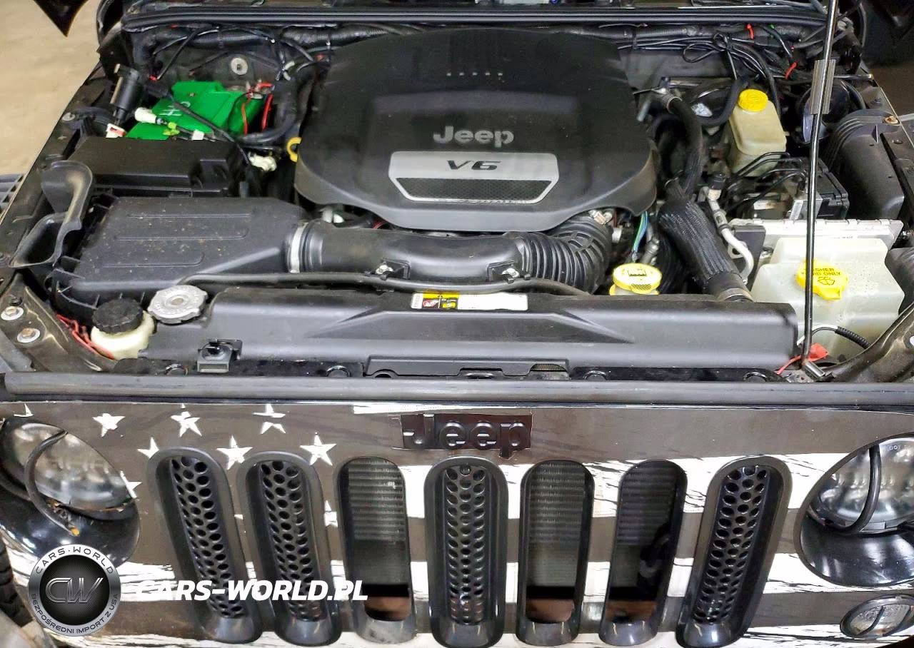 2014 Jeep Wrangler Unlimited Sport VIN:1C4BJWDG6EL327380 - 11