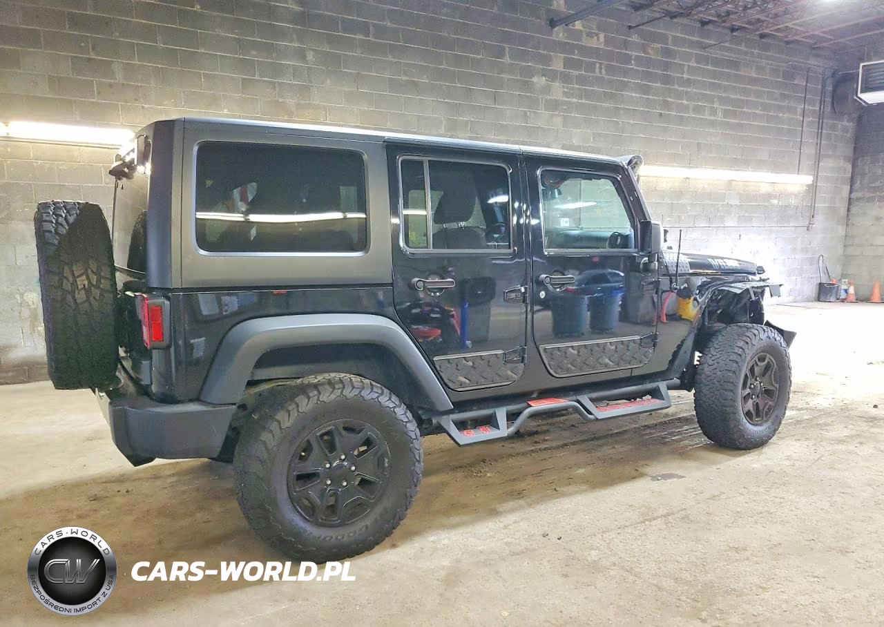 2014 Jeep Wrangler Unlimited Sport VIN:1C4BJWDG6EL327380 - 3