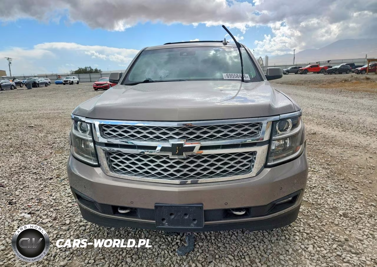 2018 Chevrolet Tahoe K1500 Lt VIN:1GNSKBKC4JR172655 - 5