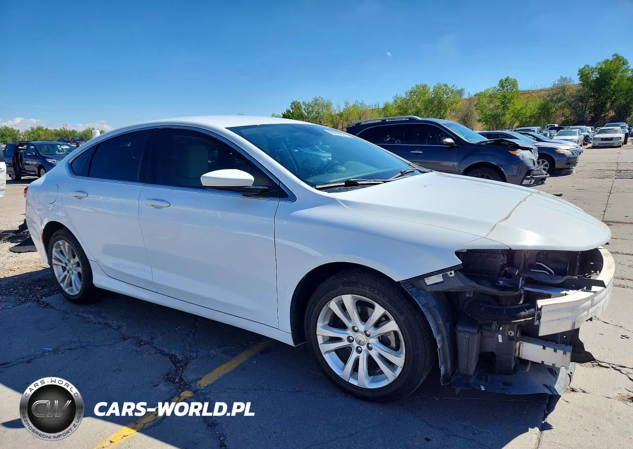 2015 Chrysler 200 Limited VIN:1C3CCCAB3FN535426 - 4