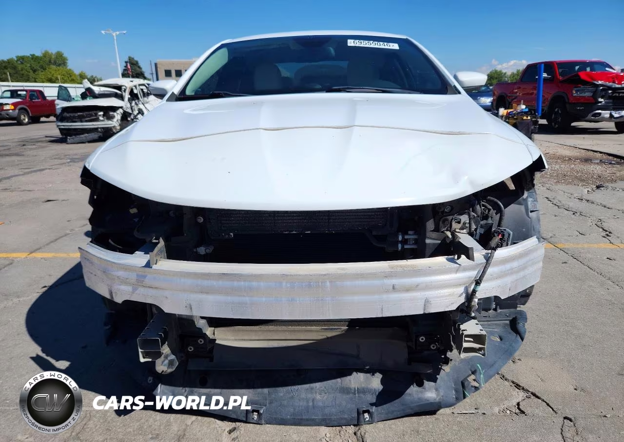 2015 Chrysler 200 Limited VIN:1C3CCCAB3FN535426 - 5