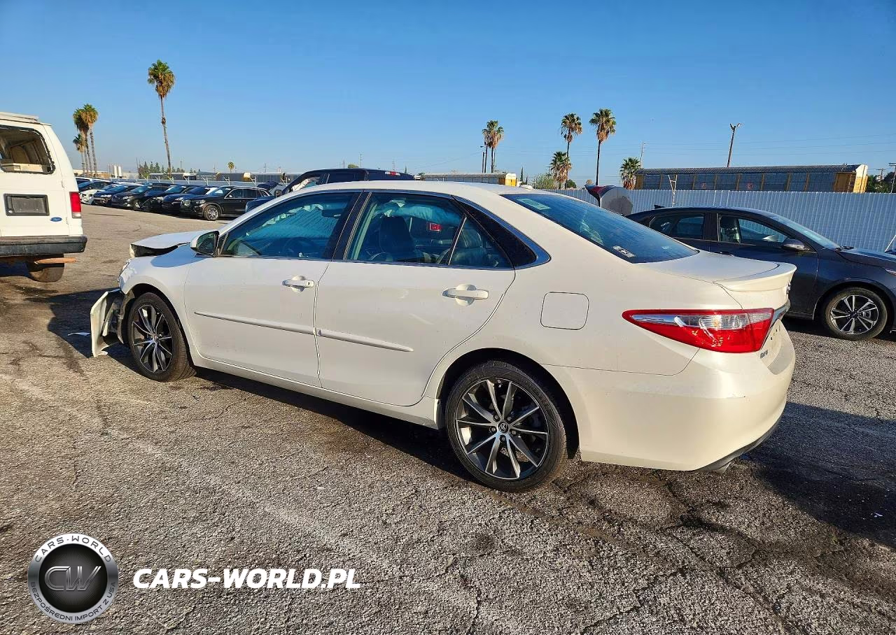 2015 Toyota Camry Xse V6 VIN:4T1BK1FKXFU564463 - 2