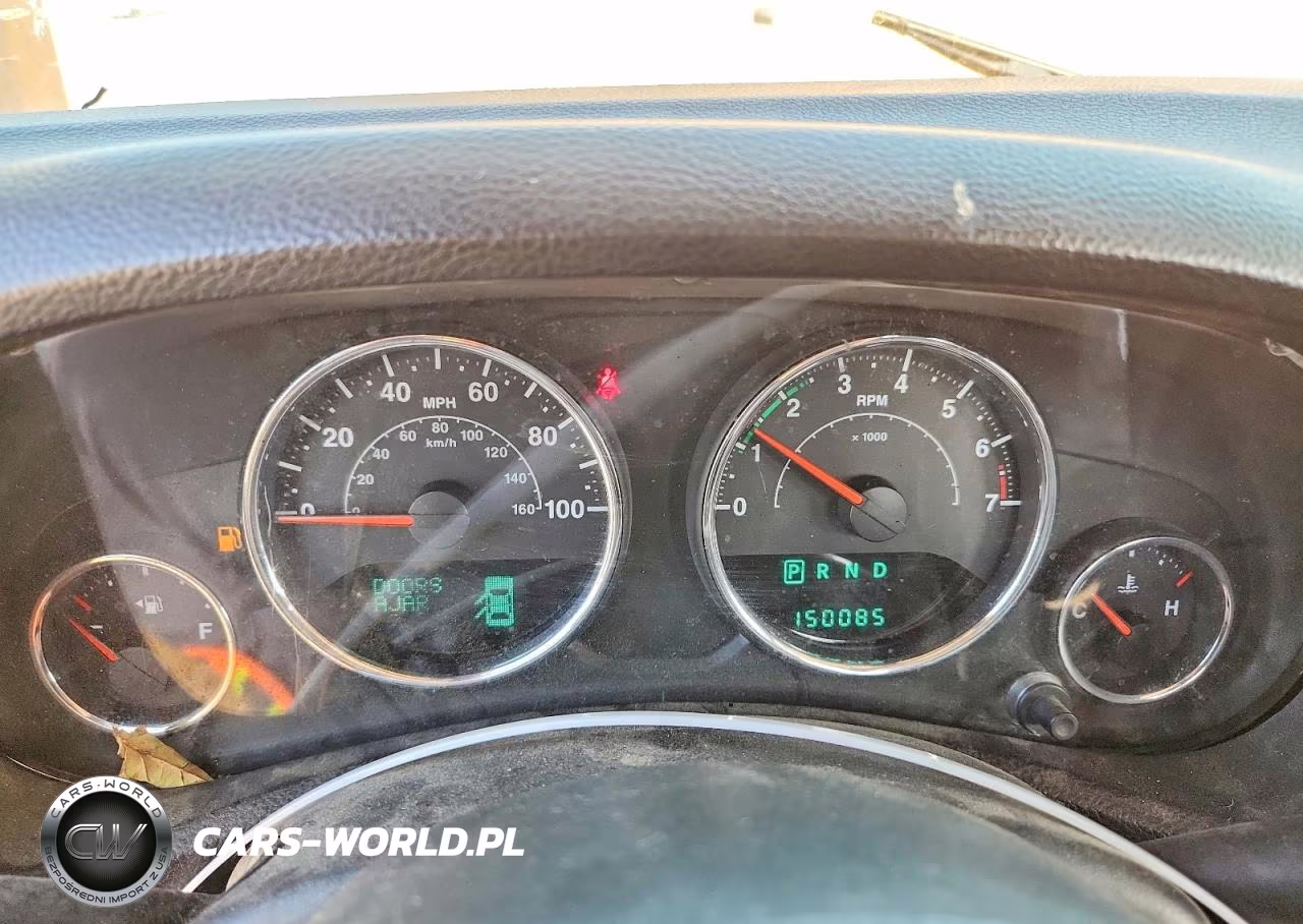 2014 Jeep Wrangler Unlimited Sport VIN:1C4HJWDG2EL194501 - 9