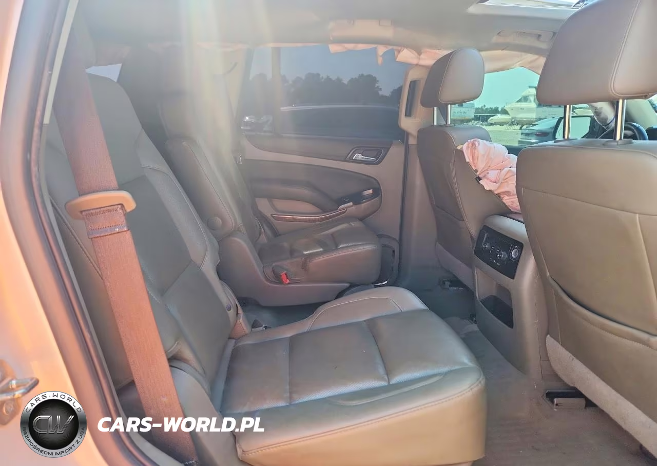 2019 Chevrolet Tahoe K1500 Premier VIN:1GNSKCKC1KR203254 - 11