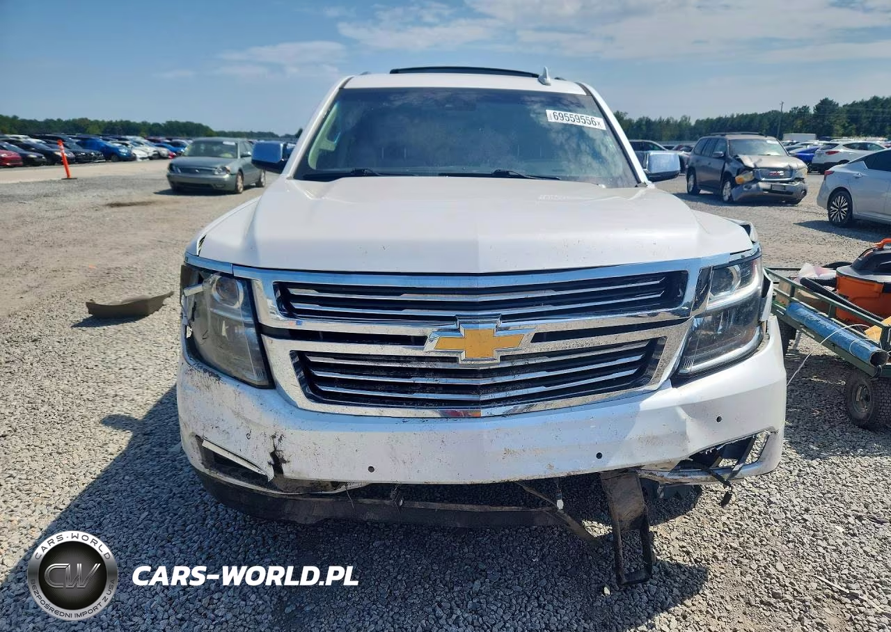 2019 Chevrolet Tahoe K1500 Premier VIN:1GNSKCKC1KR203254 - 5