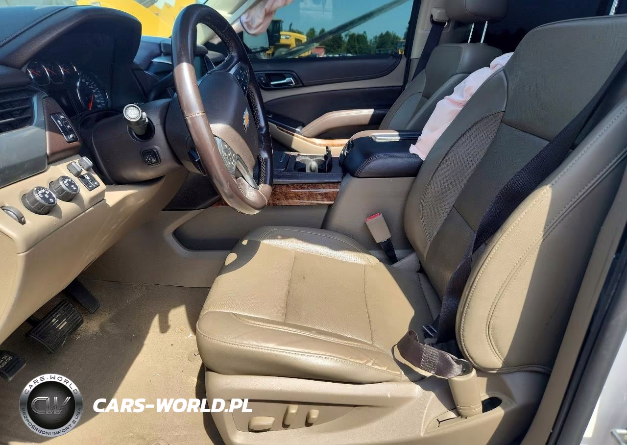 2019 Chevrolet Tahoe K1500 Premier VIN:1GNSKCKC1KR203254 - 7