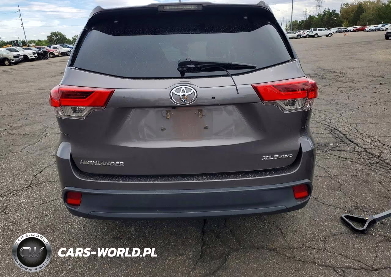 2017 Toyota Highlander Xle VIN:5TDJZRFHXHS401236 - 6