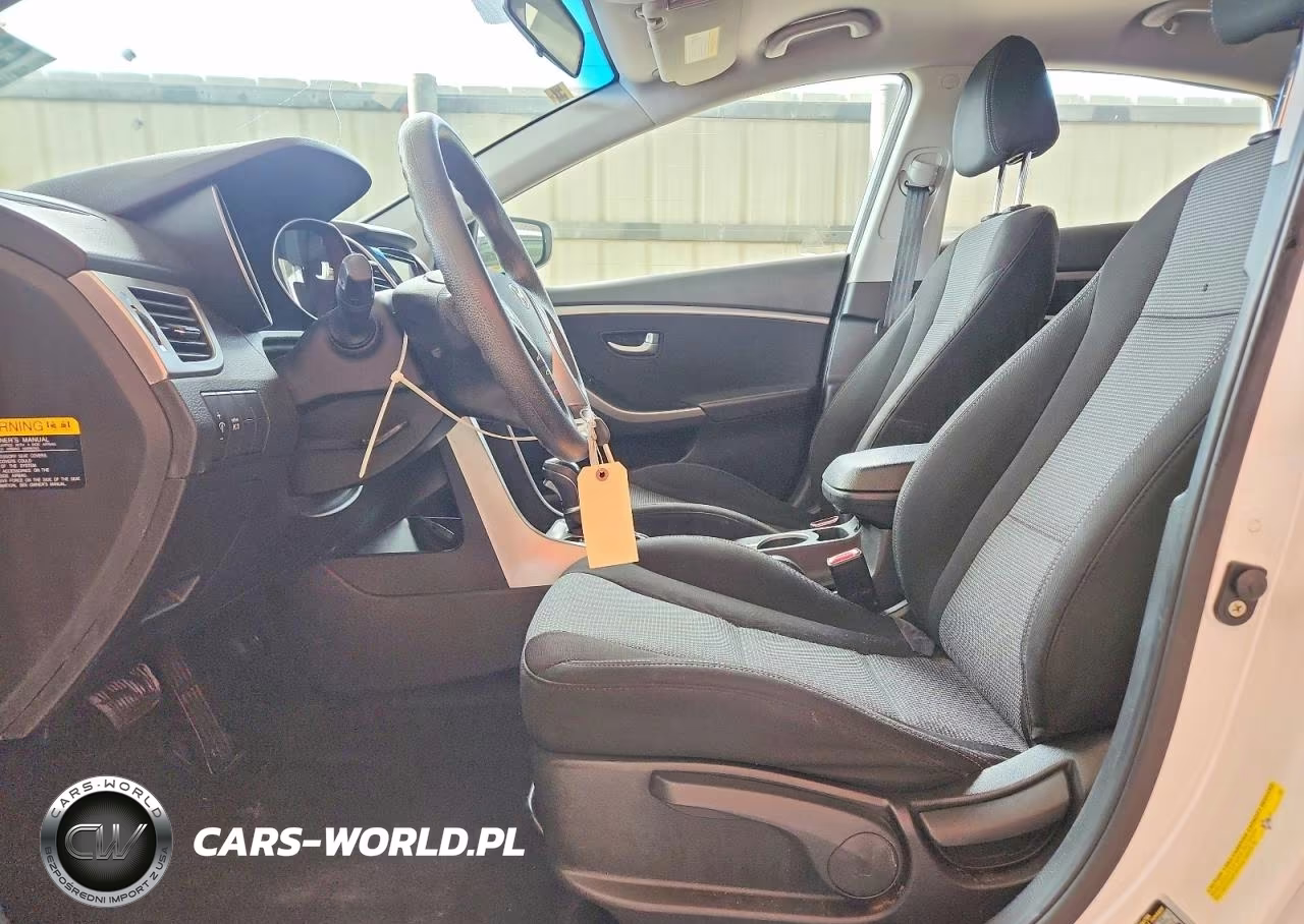 2017 Hyundai Elantra Gt Base VIN:KMHD35LH0HU358870 - 7