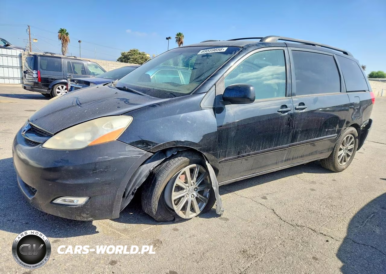 2008 Toyota Sienna Le 8-Passenger