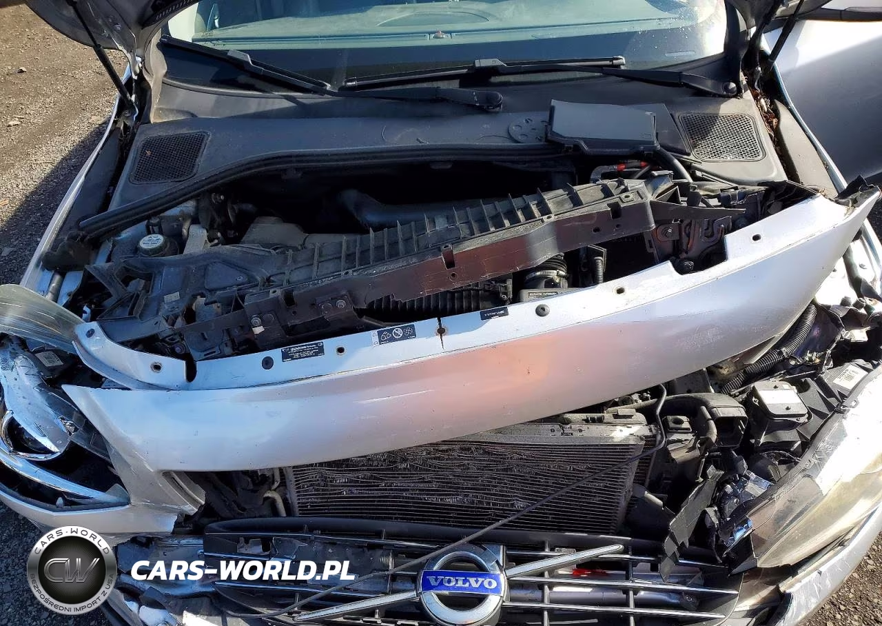 2015 Volvo S60 Platinum VIN:YV1612TM0F1346905 - 11