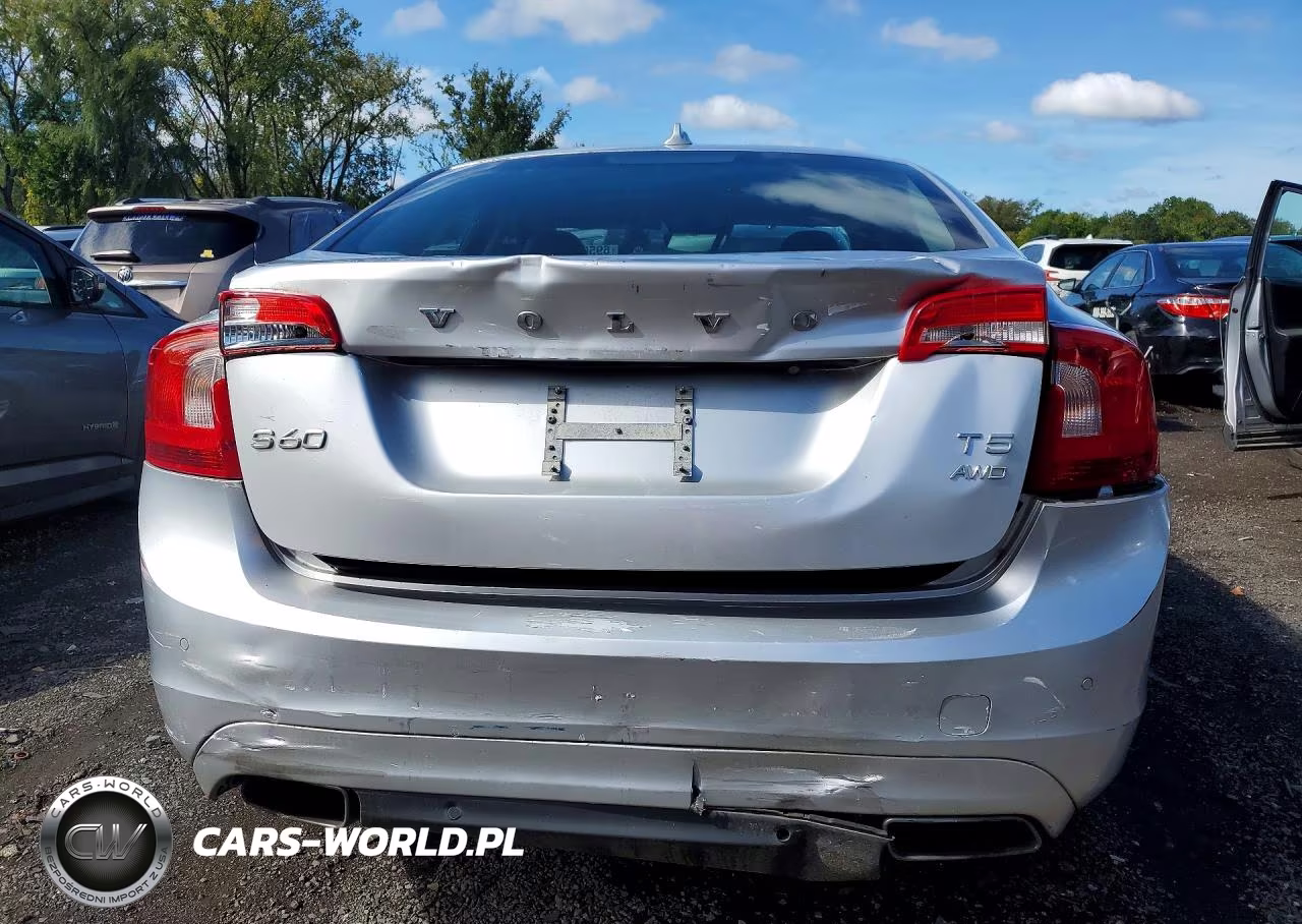 2015 Volvo S60 Platinum VIN:YV1612TM0F1346905 - 6