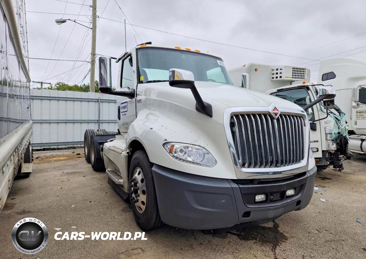 2019 International Lt625 - Semi Truck VIN:3HCDZTZR1KL281888 - 4
