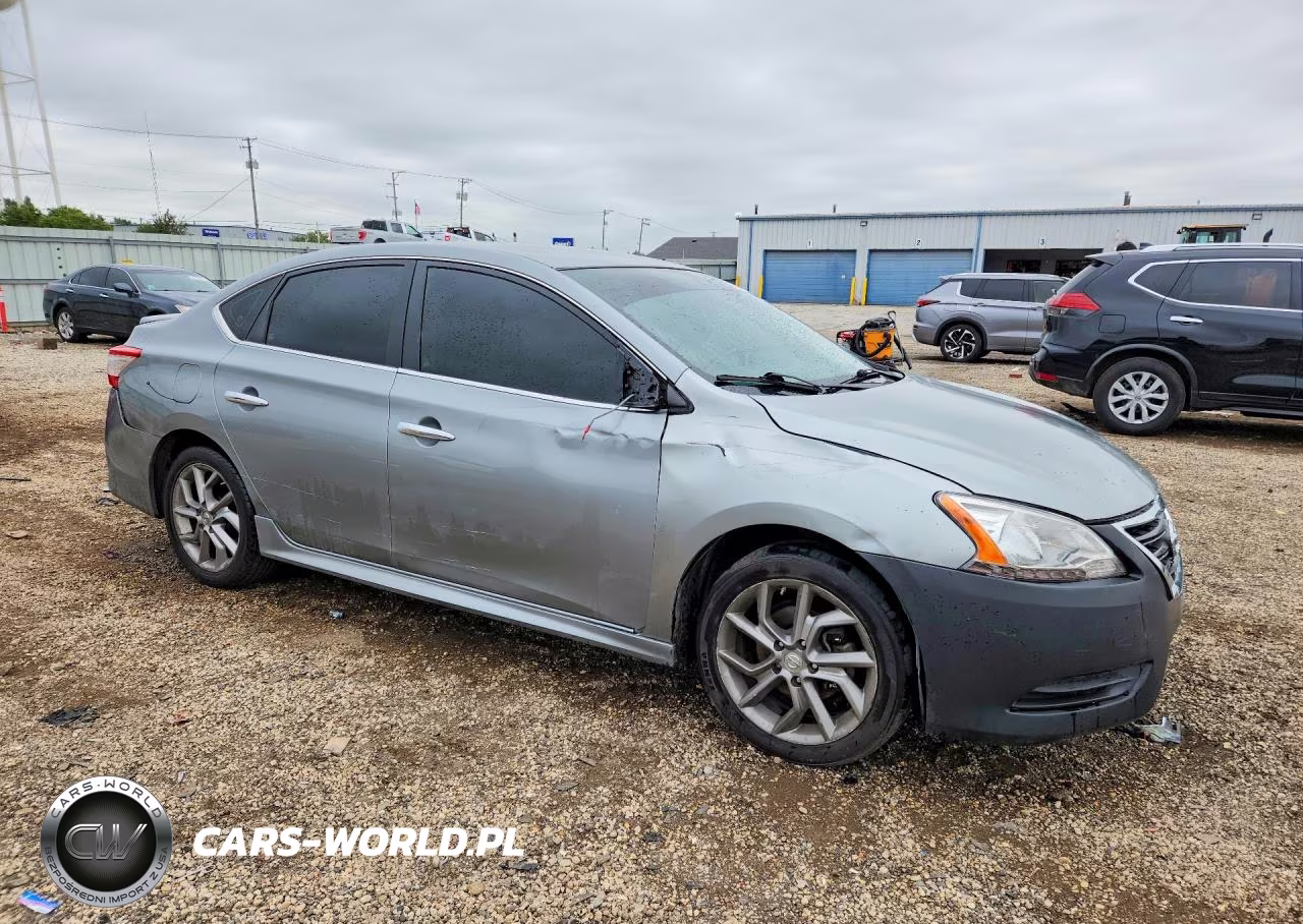 2014 Nissan Sentra Sr VIN:3N1AB7AP4EY308646 - 4