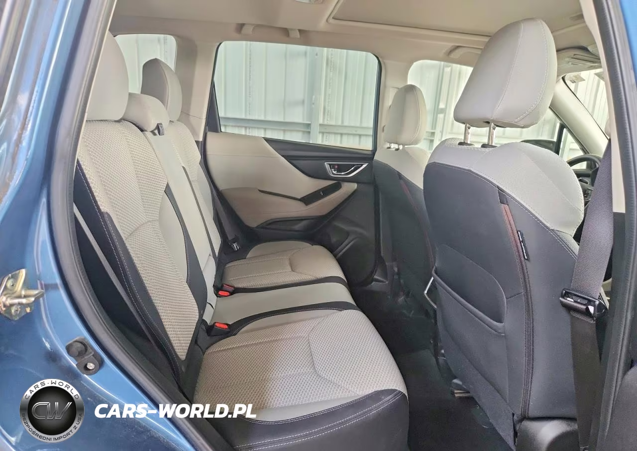 2019 Subaru Forester Premium VIN:JF2SKAEC5KH532510 - 11
