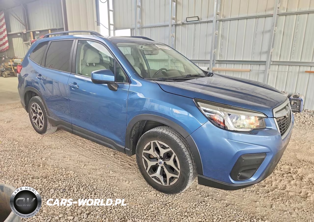 2019 Subaru Forester Premium VIN:JF2SKAEC5KH532510 - 4