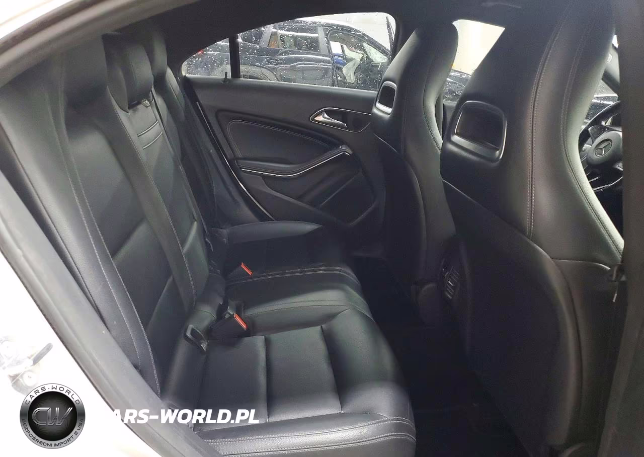 2019 Mercedes-Benz Cla 250 VIN:WDDSJ4EB4KN723224 - 10
