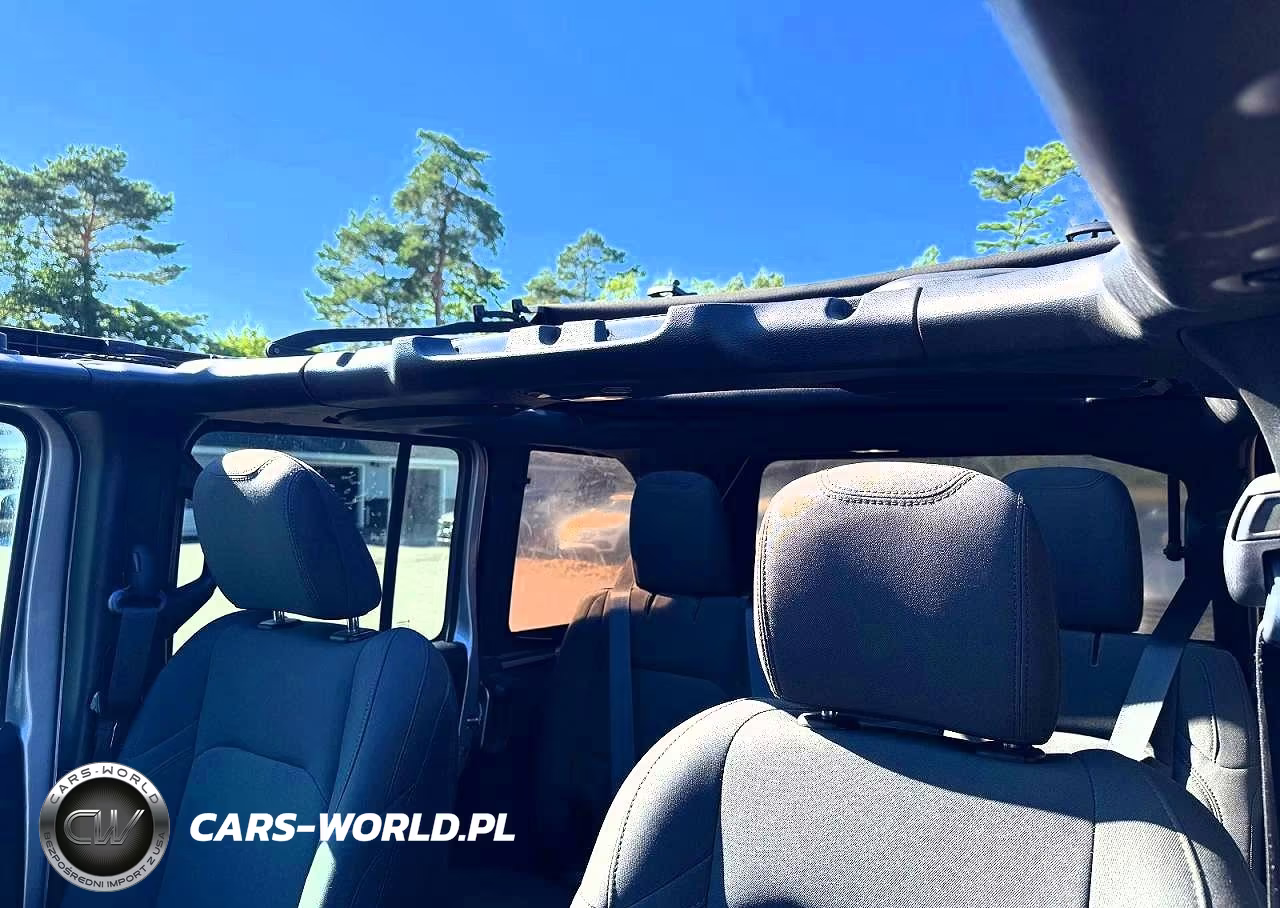 2018 Jeep Wrangler Unlimited Sport VIN:1C4HJXDG4JW171848 - 10