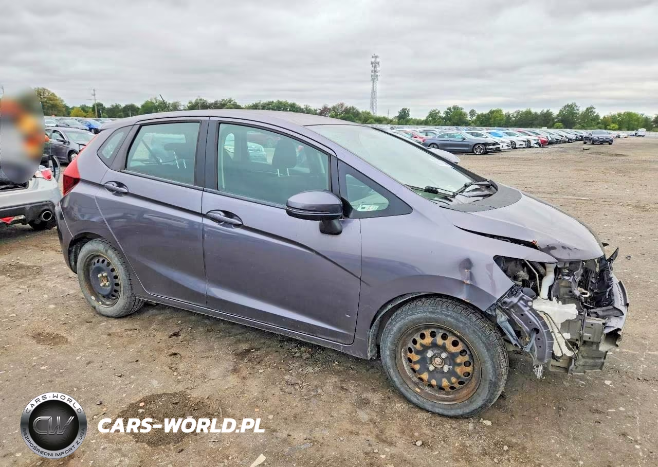2015 Honda Fit Lx VIN:3HGGK5G56FM749657 - 4