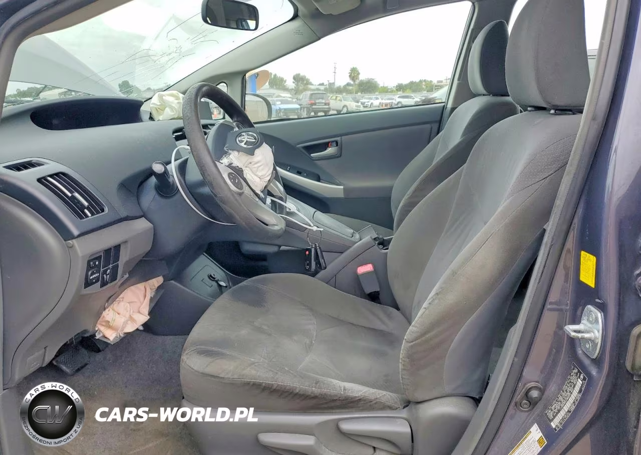 2011 Toyota Prius Three VIN:JTDKN3DU4B0251826 - 7