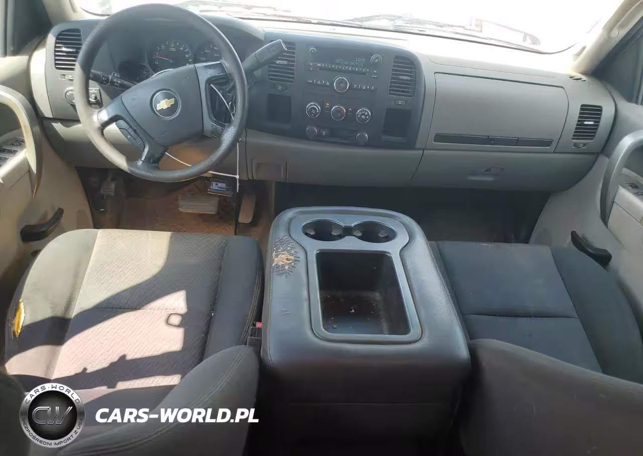 2013 Chevrolet Silverado C1500 VIN:1GCRCPEA2DZ399603 - 8