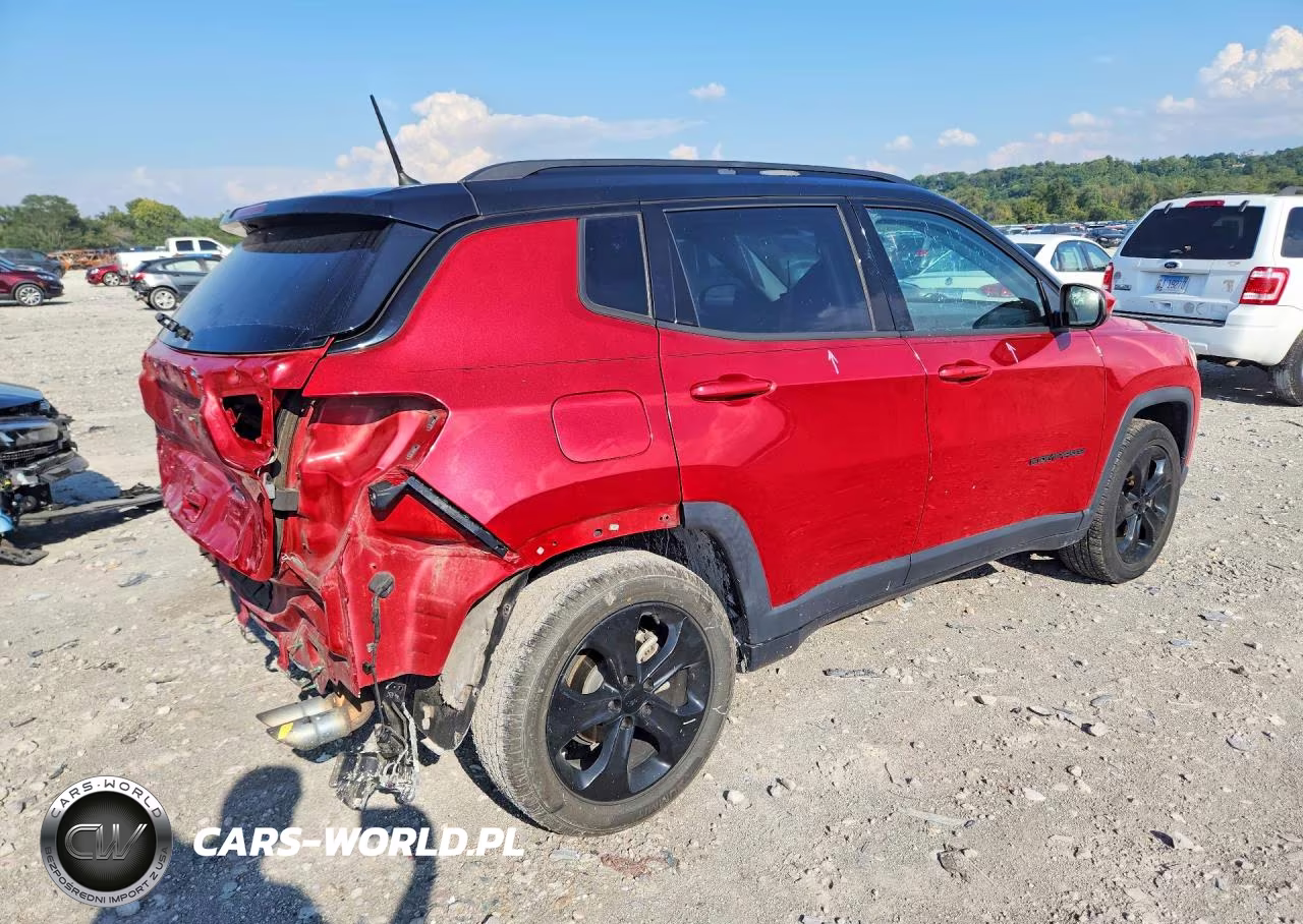 2018 Jeep Compass Latitude VIN:3C4NJCBBXJT494195 - 3