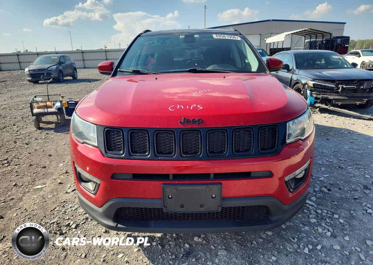 2018 Jeep Compass Latitude VIN:3C4NJCBBXJT494195 - 5