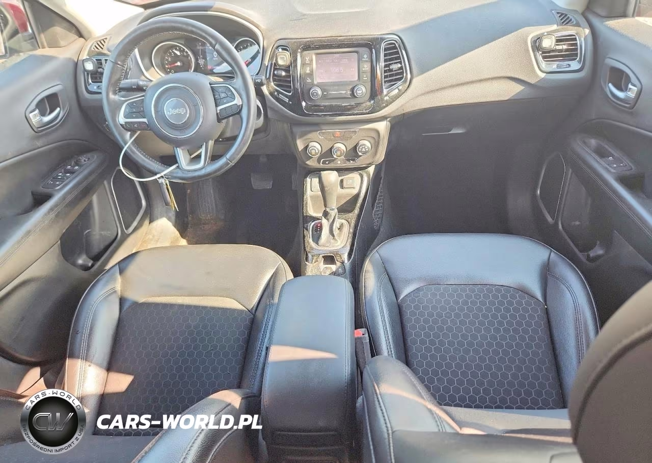 2018 Jeep Compass Latitude VIN:3C4NJCBBXJT494195 - 8